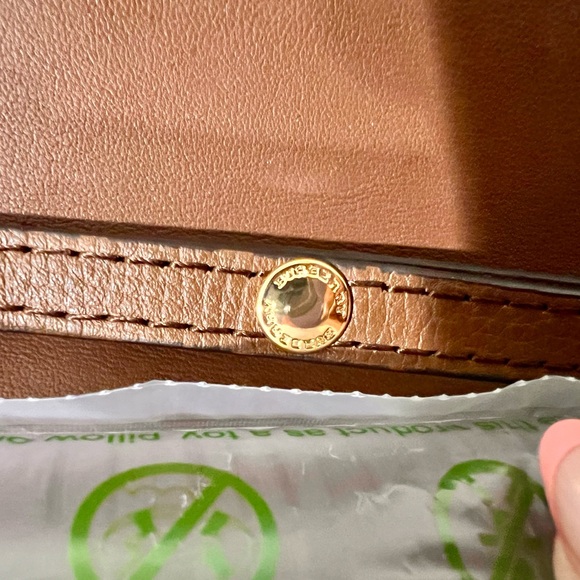 Burberry Hampshire Check Leather Crossbody Bag - Picture 11 of 16